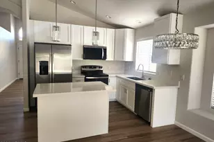8343 W Audrey Ln, Peoria, AZ 85382 - Photo 6