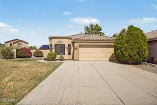 3706 W Tonopah Dr, Glendale, AZ 85308 - Photo 2