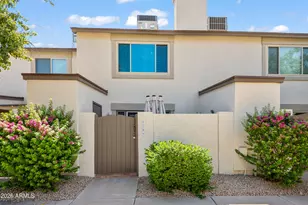 4114 E Union Hills Dr, Phoenix, AZ 85050 - Photo 2