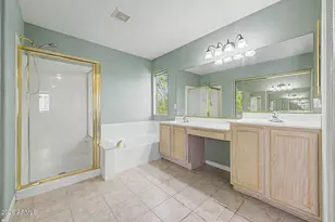 1522 E Beacon Dr, Gilbert, AZ 85234 - Photo 18