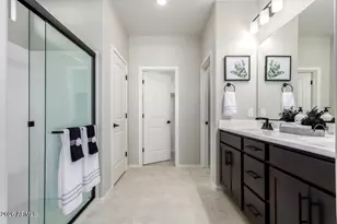 18151 W Camino de Oro, Surprise, AZ 85387 - Photo 10