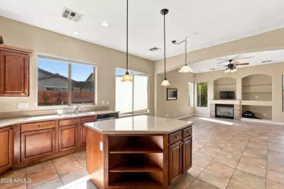 13511 W Monterey Way, Avondale, AZ 85392 - Photo 10