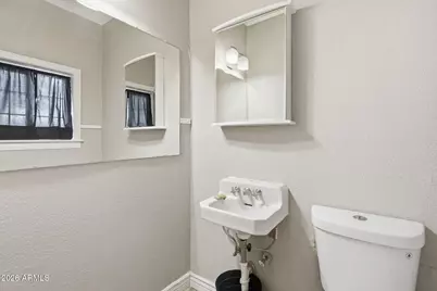 218 N Washington Street, Chandler, AZ 85225 - Photo 16