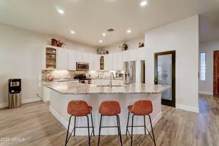 224 E Whiteley St, Apache Junction, AZ 85119 - Photo 8
