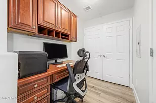 5350 E Deer Valley Dr, Phoenix, AZ 85054 - Photo 24