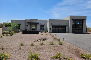 1708 E Creek Canyon Rd, Phoenix, AZ 85086 - Photo 1
