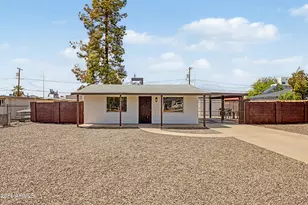 6722 N 24th Dr, Phoenix, AZ 85015 - Photo 1
