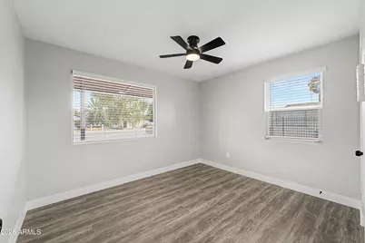 6722 N 24th Drive, Phoenix, AZ 85015 - Photo 14