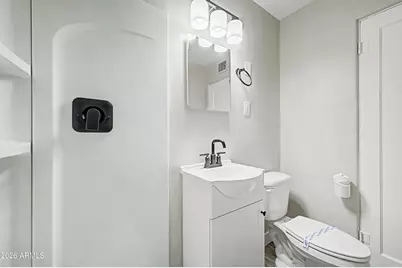 6722 N 24th Drive, Phoenix, AZ 85015 - Photo 16