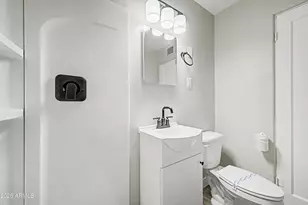 6722 N 24th Dr, Phoenix, AZ 85015 - Photo 16