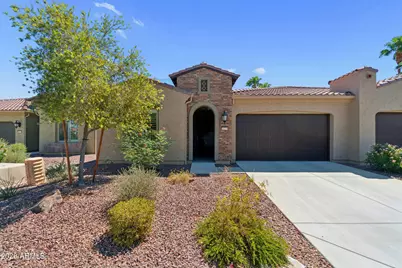 16339 W Piccadilly Road, Goodyear, AZ 85395 - Photo 2