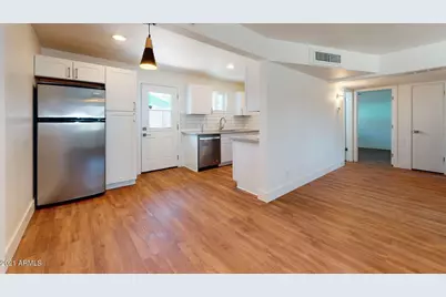 3942 E Earll Drive # 1, Phoenix, AZ 85018 - Photo 8