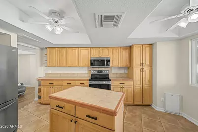 10212 S 44th Way, Phoenix, AZ 85044 - Photo 16