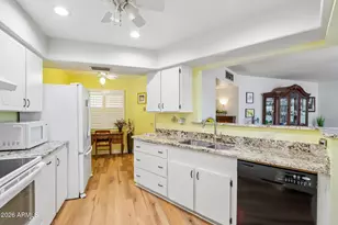 19026 N Camino Del Sol Dr, Sun City West, AZ 85375 - Photo 8