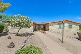 19026 N Camino Del Sol Dr, Sun City West, AZ 85375 - Photo 2