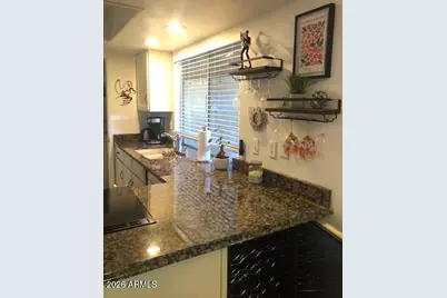 17657 N Lindner Drive, Glendale, AZ 85308 - Photo 8