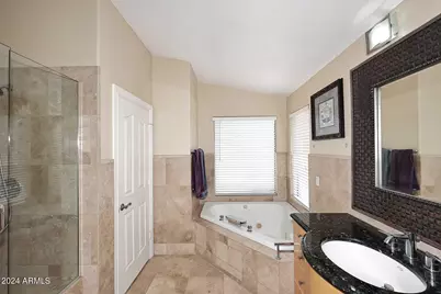 25224 N 66th Drive, Phoenix, AZ 85083 - Photo 28