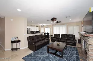 25224 N 66th Dr, Phoenix, AZ 85083 - Photo 16