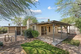 205 N Cucuracha St, Wickenburg, AZ 85390 - Photo 1