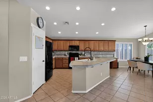 12842 W Aster Dr, El Mirage, AZ 85335 - Photo 10