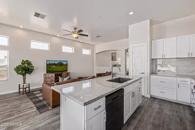 19218 E Hunt Highway, Queen Creek, AZ 85142 - Photo 18