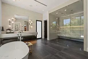 8020 N 64th Pl, Paradise Valley, AZ 85253 - Photo 22
