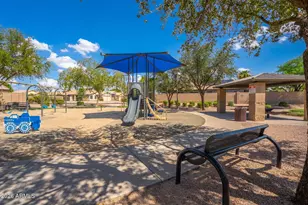 732 S Valle Verde, Mesa, AZ 85208 - Photo 48