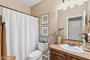 29629 N 69th Ave, Peoria, AZ 85383 - Photo 24