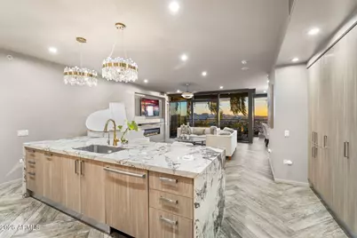 7120 E Kierland Boulevard #915, Scottsdale, AZ 85254 - Photo 2
