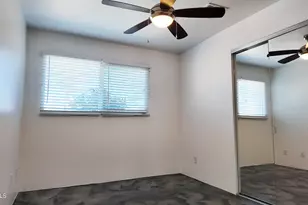 8637 E Keim Dr, Scottsdale, AZ 85250 - Photo 12