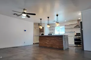 8637 E Keim Dr, Scottsdale, AZ 85250 - Photo 4