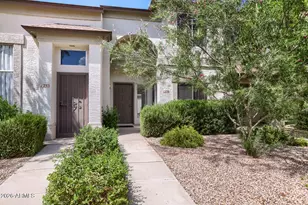 4114 E Union Hills Dr, Phoenix, AZ 85050 - Photo 1
