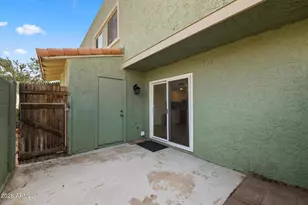 10229 North 8th St, Phoenix, AZ 85020 - Photo 18