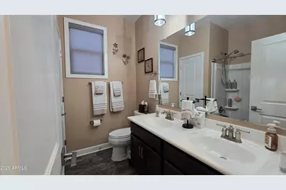 7080 E Eagle Nest Way, San Tan Valley, AZ 85143 - Photo 8