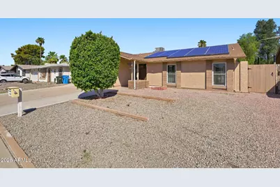 10340 W Hazelwood Avenue, Phoenix, AZ 85037 - Photo 1