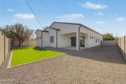 258 E Franklin Avenue, Mesa, AZ 85210 - Photo 40