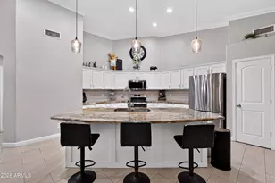 8566 W Keim Dr, Glendale, AZ 85305 - Photo 12