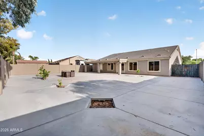 8566 W Keim Drive, Glendale, AZ 85305 - Photo 38