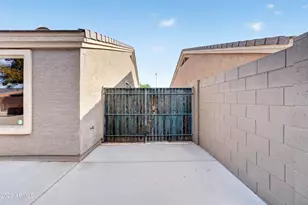 8566 W Keim Dr, Glendale, AZ 85305 - Photo 40