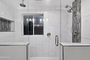 8566 W Keim Dr, Glendale, AZ 85305 - Photo 30