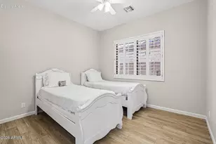 3969 E Navigator Ln, Phoenix, AZ 85050 - Photo 12