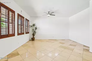 3969 E Navigator Ln, Phoenix, AZ 85050 - Photo 6