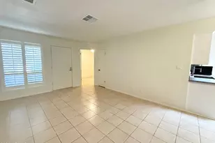 93 N Cooper Rd, Chandler, AZ 85225 - Photo 4