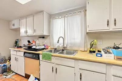 845 S Valencia --, Mesa, AZ 85202 - Photo 2