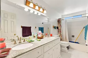 845 S Valencia, Mesa, AZ 85202 - Photo 18