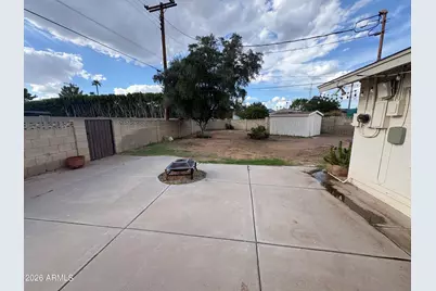 4518 N 36th Place, Phoenix, AZ 85018 - Photo 4