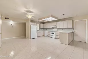 4518 N 36th Pl, Phoenix, AZ 85018 - Photo 12