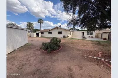 4518 N 36th Place, Phoenix, AZ 85018 - Photo 6