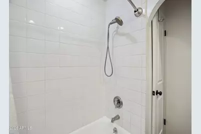 3012 N 32nd Street #31, Phoenix, AZ 85018 - Photo 18