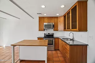 3012 N 32nd St, Phoenix, AZ 85018 - Photo 8